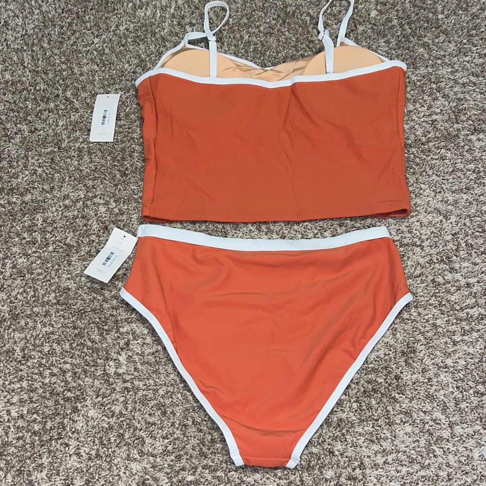 NWT! Geode Coral Swim Set with White Trim (2 tops & bottom!) Super Flattering! - Picture 10 of 15